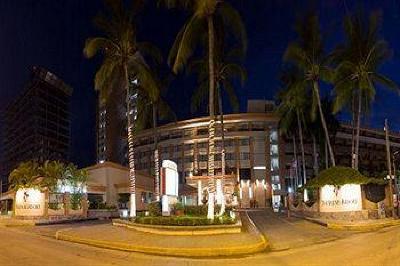 фото отеля Holiday Inn SunSpree Mazatlan