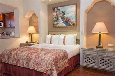 фото отеля Holiday Inn SunSpree Mazatlan