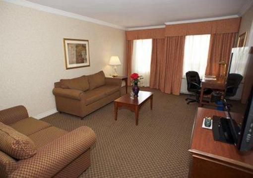 фото отеля Quality Inn Airport West