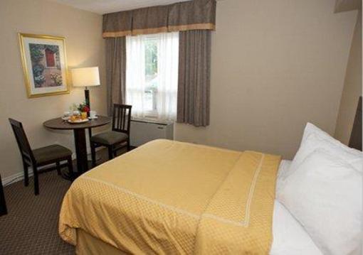 фото отеля Quality Inn Airport West