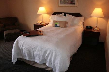 фото отеля Hampton Inn Terre Haute