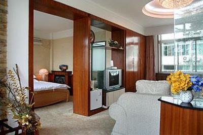 фото отеля Qingdao Garden Hotel
