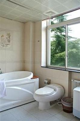 фото отеля Qingdao Garden Hotel