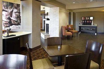 фото отеля Hampton Inn and Suites North Fort Worth - Alliance Airport