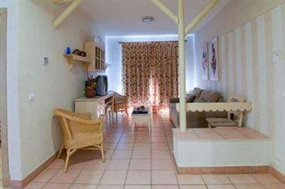 фото отеля La Espadaña Aparthotel Rota (Spain)