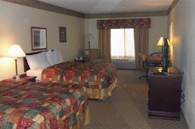 фото отеля Town & Country Inn and Suites