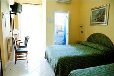 фото отеля Carmencita Hotel Anacapri