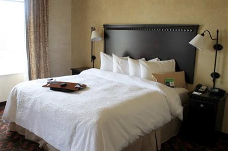 фото отеля Hampton Inn & Suites Dallas-Arlington North