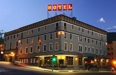фото отеля Hume Hotel