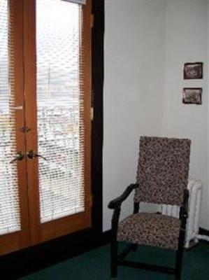 фото отеля Hume Hotel