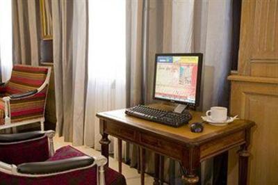 фото отеля Best Western Trianon Rive Gauche Hotel