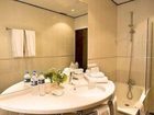 фото отеля Best Western Trianon Rive Gauche Hotel