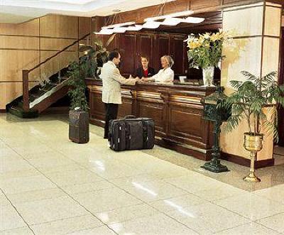 фото отеля Hotel Roissy