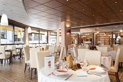 фото отеля Hotel Roissy