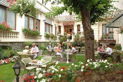 фото отеля Hotel Crystal Reims