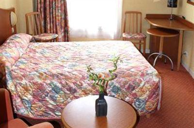 фото отеля Hotel Crystal Reims
