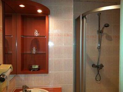 фото отеля Hotel Crystal Reims
