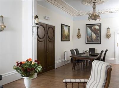 фото отеля The Town House