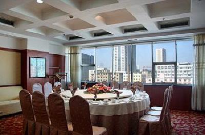 фото отеля Sun Moon Lake Hotel Dalian
