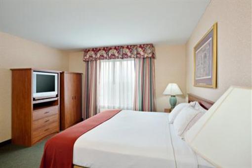 фото отеля Holiday Inn Express and Suites Elk Grove
