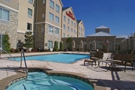 фото отеля Hilton Garden Inn Denton
