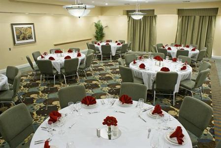 фото отеля Hilton Garden Inn Denton