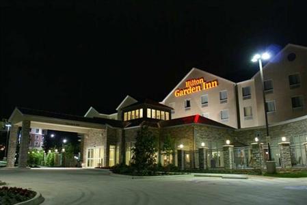 фото отеля Hilton Garden Inn Denton