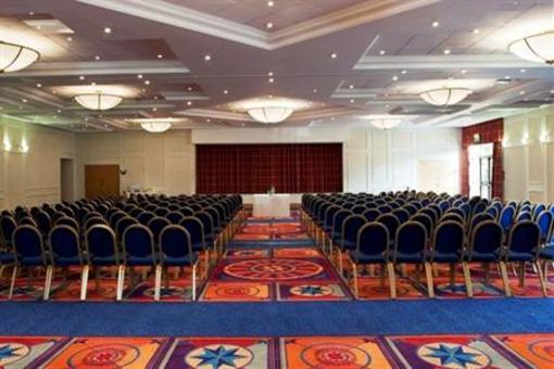 фото отеля Holiday Inn Peterborough West