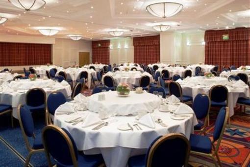 фото отеля Holiday Inn Peterborough West