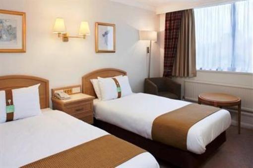фото отеля Holiday Inn Peterborough West