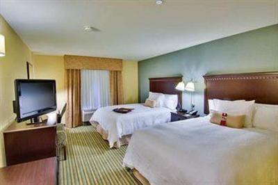 фото отеля Hampton Inn & Suites Mt. Vernon/Belvoir-Alexandria South
