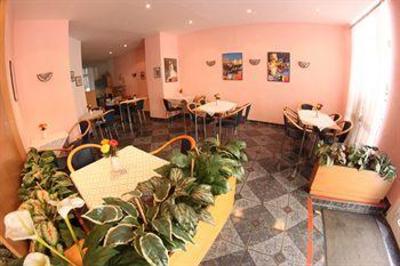 фото отеля Hotel Arpi