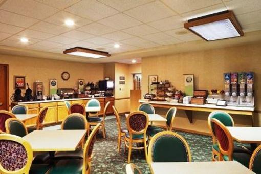 фото отеля Country Inn & Suites Green Bay