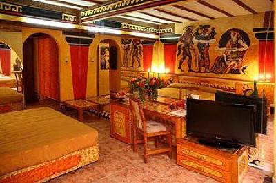 фото отеля Roman Hotel Paphos