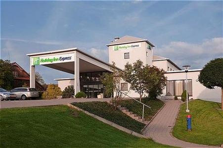 фото отеля Holiday Inn Express Luzern Rothenburg