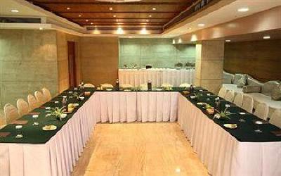 фото отеля Mosaic Hotel Noida