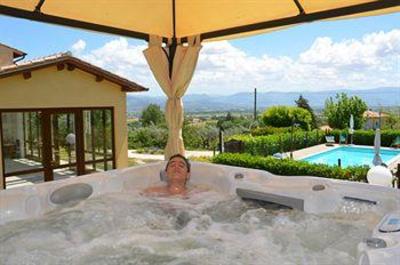 фото отеля Nonna Rana Holidays Apartments