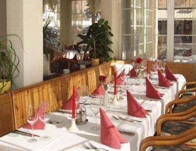 фото отеля Chalet-Hotel Adler