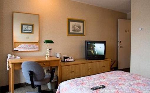 фото отеля Wandlyn Inn Amherst