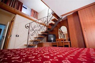 фото отеля Hermitage Capua Hotel