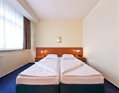 фото отеля Arcadia Hotel Belmondo Hamburg