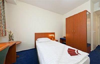 фото отеля Arcadia Hotel Belmondo Hamburg
