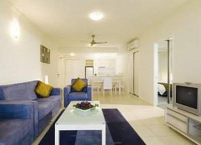 фото отеля Park Regis Piermonde Apartments Cairns