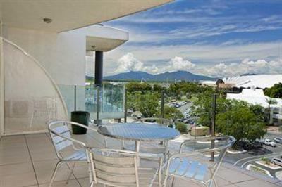 фото отеля Park Regis Piermonde Apartments Cairns