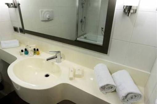фото отеля Crowne Plaza Hotel Caserta