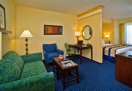 фото отеля SpringHill Suites Richmond Northwest