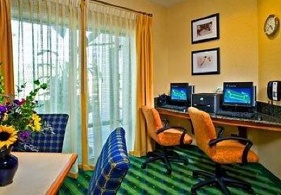фото отеля SpringHill Suites Richmond Northwest