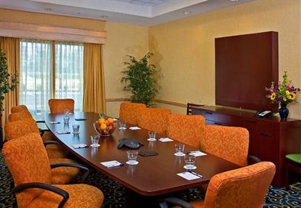 фото отеля SpringHill Suites Richmond Northwest