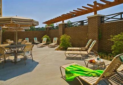 фото отеля SpringHill Suites Richmond Northwest