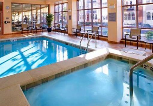 фото отеля Courtyard Reading Wyomissing